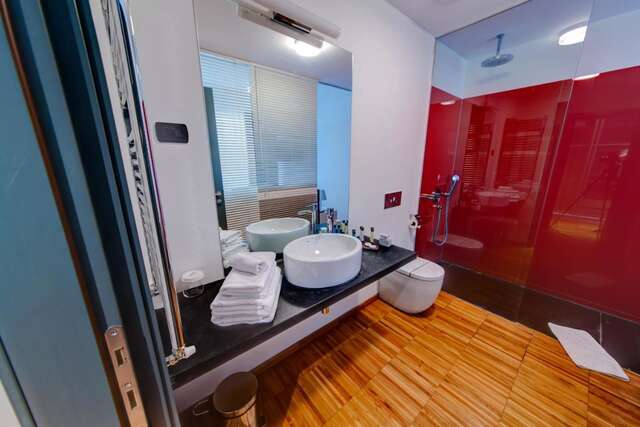 Отель Sarroglia Hotel Бухарест-24