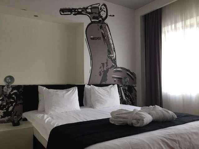 Отель Sarroglia Hotel Бухарест-52