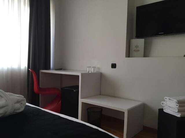 Отель Sarroglia Hotel Бухарест-56
